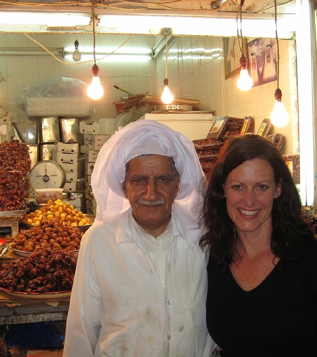 kuwait_date_guy.jpg