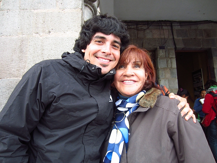 peru_0761.JPG - Joshua and his mother :)