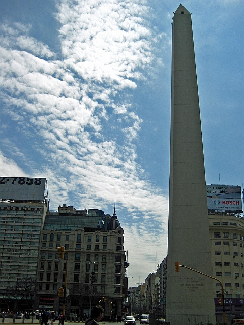 centro_040.JPG - The Obelisk at Avenue 9 de Julio