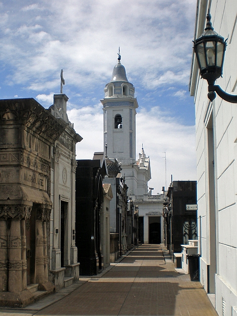 recoleta_cemetery_016.JPG - Recoleta cemetery