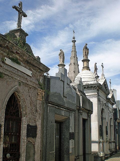recoleta_cemetery_032.JPG - Recoleta cemetery