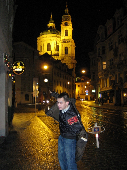 prague_with_luis_104.jpg - You can find an Irish pub anywhere...