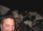 pillow_fight_271
